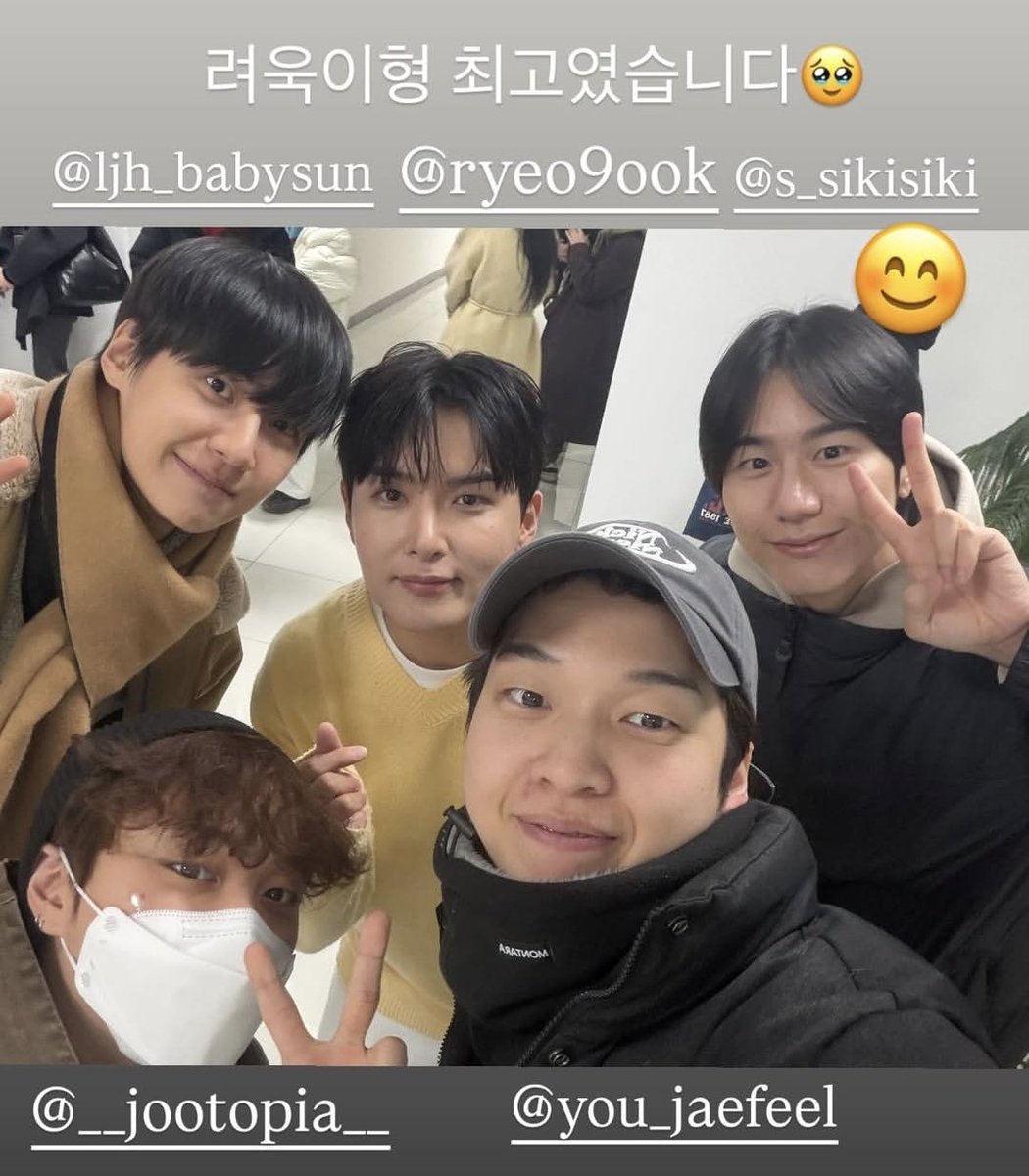 みっちゃんです( ᴖ ·̫ ᴖ ) ⊂( ᴖ ̫ᴖ)⊃ ⊂(ᴖ ̫ᴖ )⊃