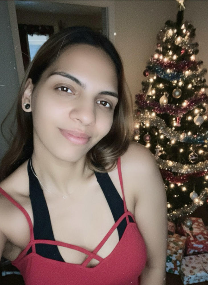 Merry Christmas with Mila Hase
beacons.ai/milahase