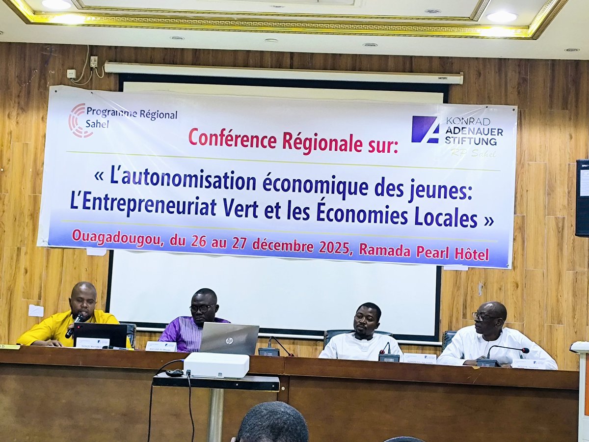 Dev4Smart tweet media