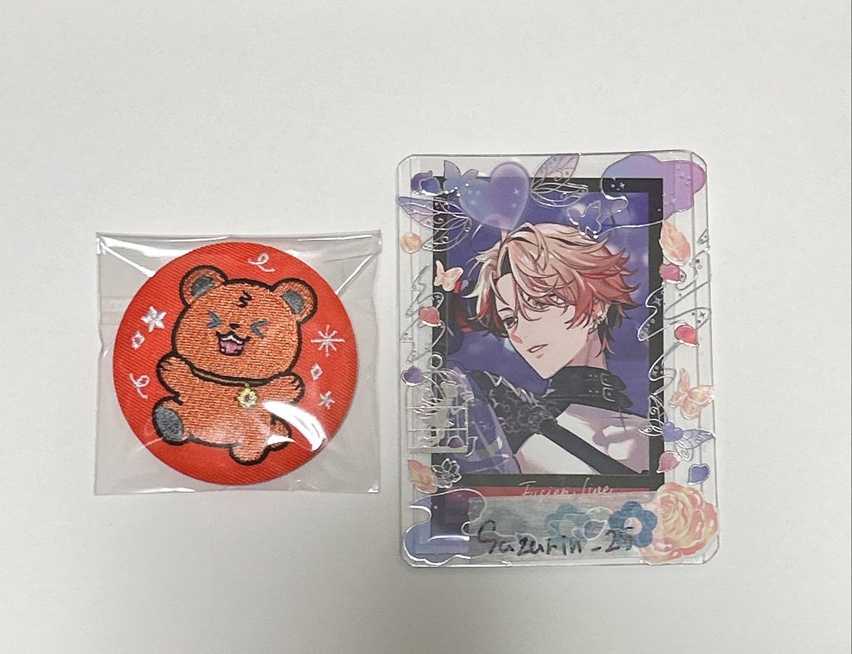 すずり tweet media