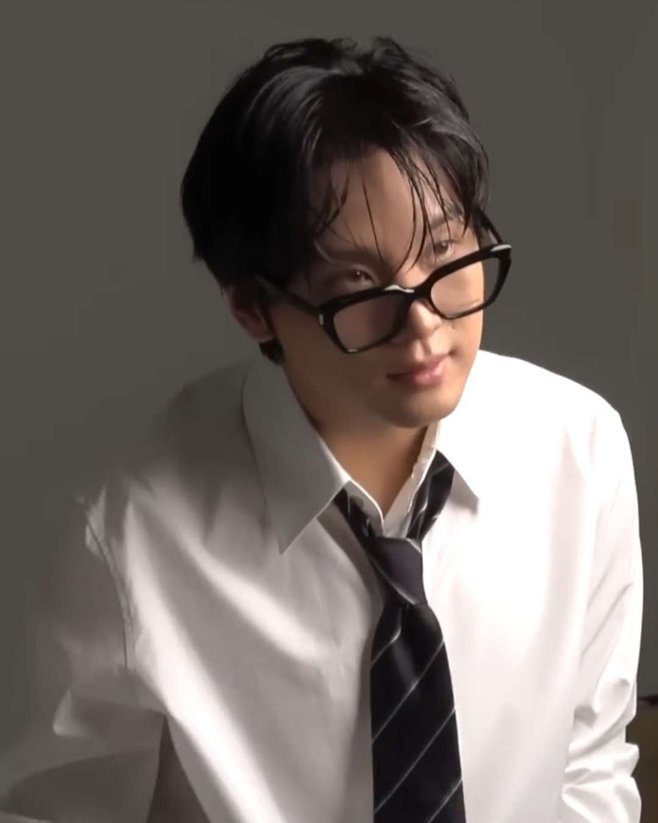 intobluemood_'s tweet image. มึง ฟิคในหัวอร่อยมาก