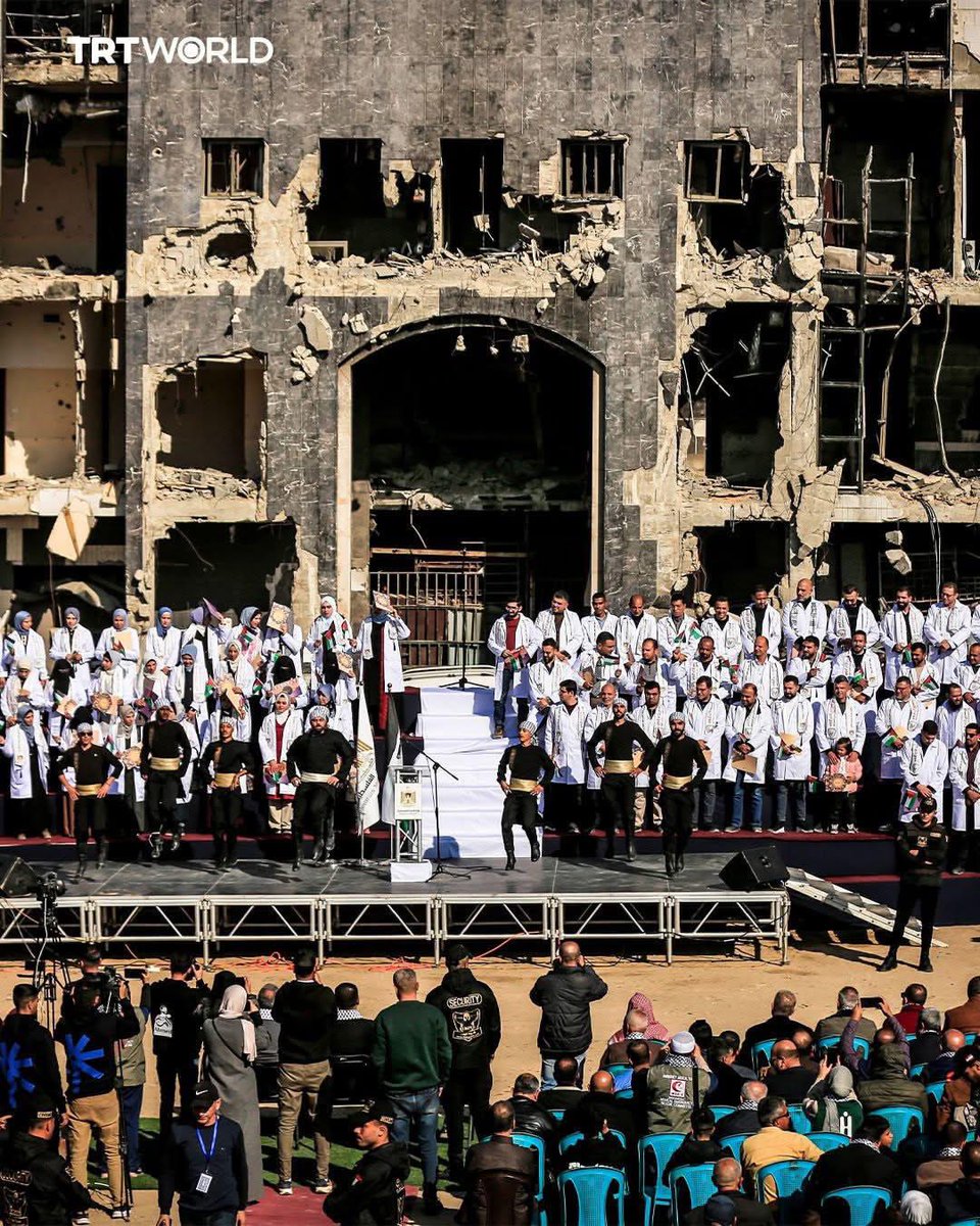 Seramai 170 pelajar perubatan menamatkan pengajian dan bergelar doktor hari ini di Gaza