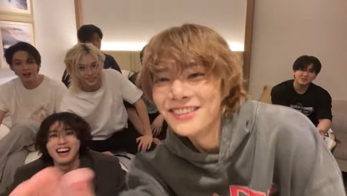 변하지 않는 게 잇대,,,,,,