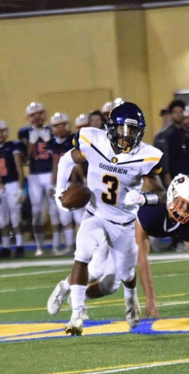 MartianFB's tweet image. Good luck to Goodrich alumni Tyson Davis &amp;amp; Max Macklem @MaxMacklem as they suit up with Central Michigan in today’s bowl game vs Northwestern at Ford Field!

Once a Martian, always a Martian
#MartianPride #GoodrichFootball #CMUFootball