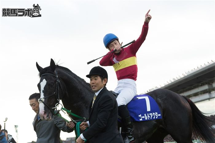 主演男優が輝いた日】 2015年12月27日、有馬記念。勝ったのは単勝8番