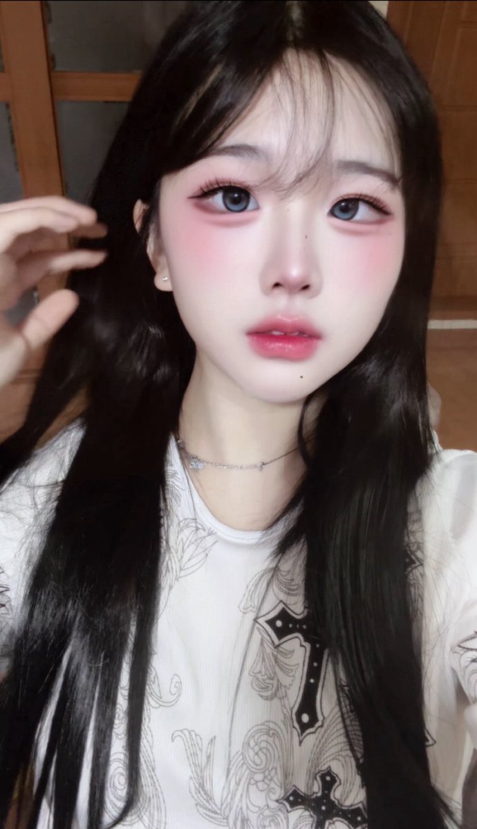 cjftn20's tweet photo. 오늘 하루 잘 마무리하셨나요??
저는 그럭저럭 잘 마무리하고 잠에 들수있을것같습니다*´︶`*

여러분들에게는 더 빛나는 내일이 기다리고있을테니 좋은꿈 꾸세요*´꒳`*
 #섹트 #맘눌뎀  #서울 https://t.co/NJR0TFM7y1