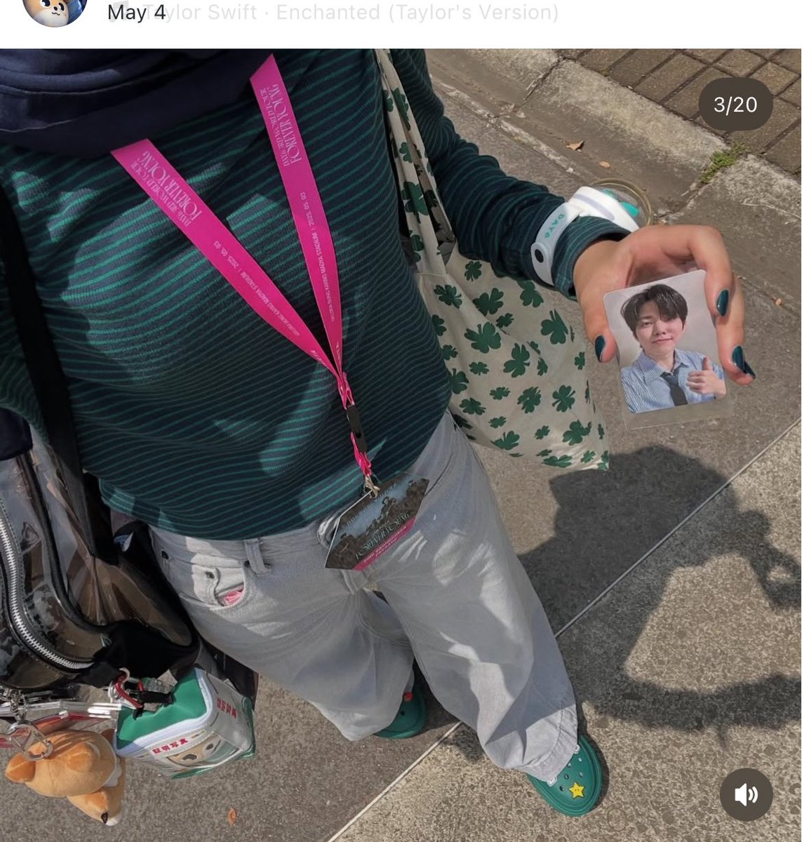 teamdoun's tweet image. ternyata gw udah grey green dr maret🥰 smoga outfit dowoon sering grey green meskipun aku udh jarang pake baju ijo……