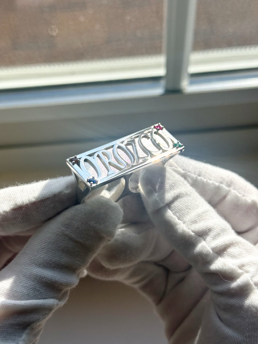 joshychins's tweet photo. in 2026 i'm making sure the world knows about my jewelry https://t.co/eO3Z0dX8Z3
