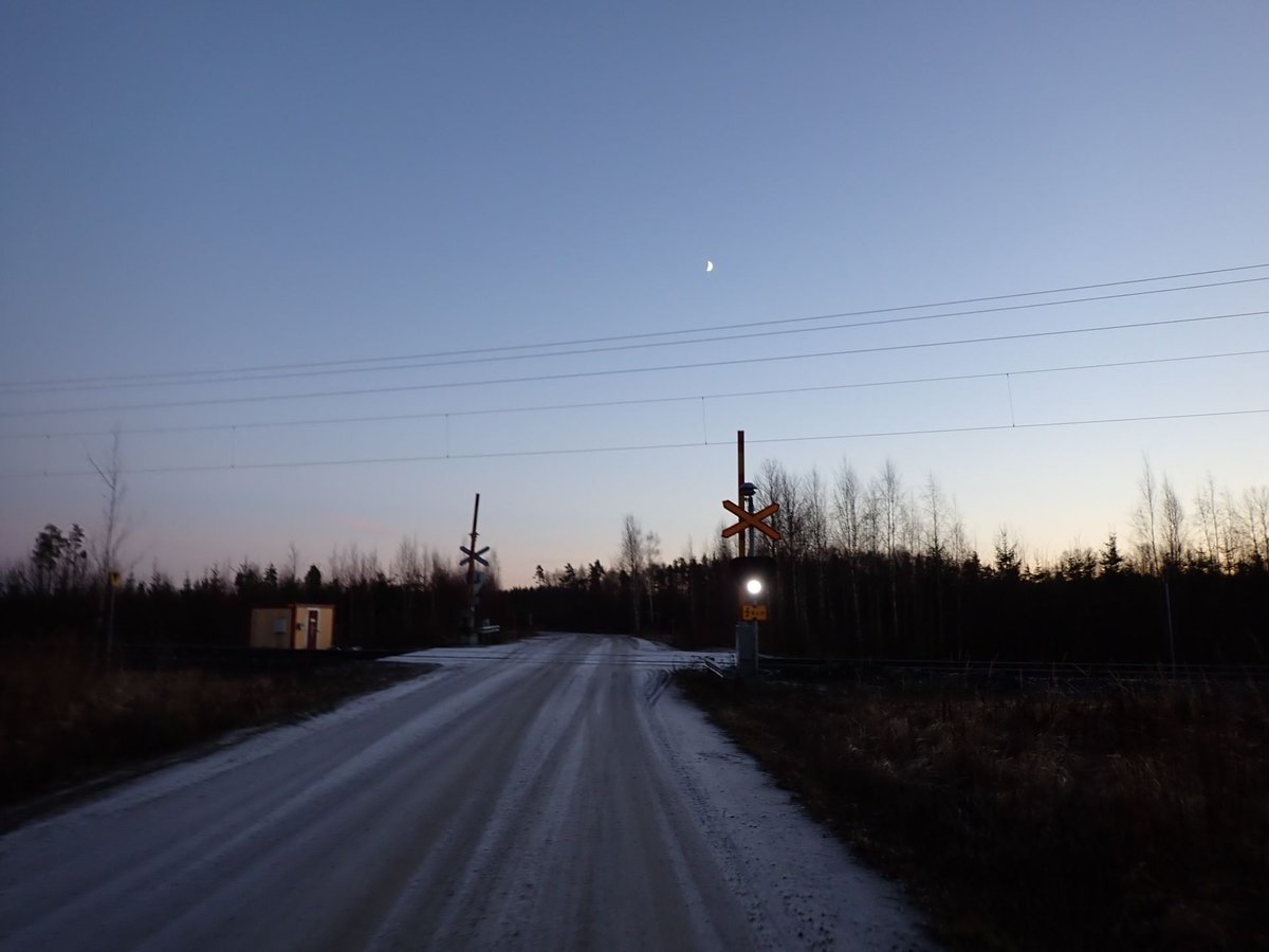 Tapani mukaan tapanina Tapani tapaninajeli loppuvuodeksi mökille.