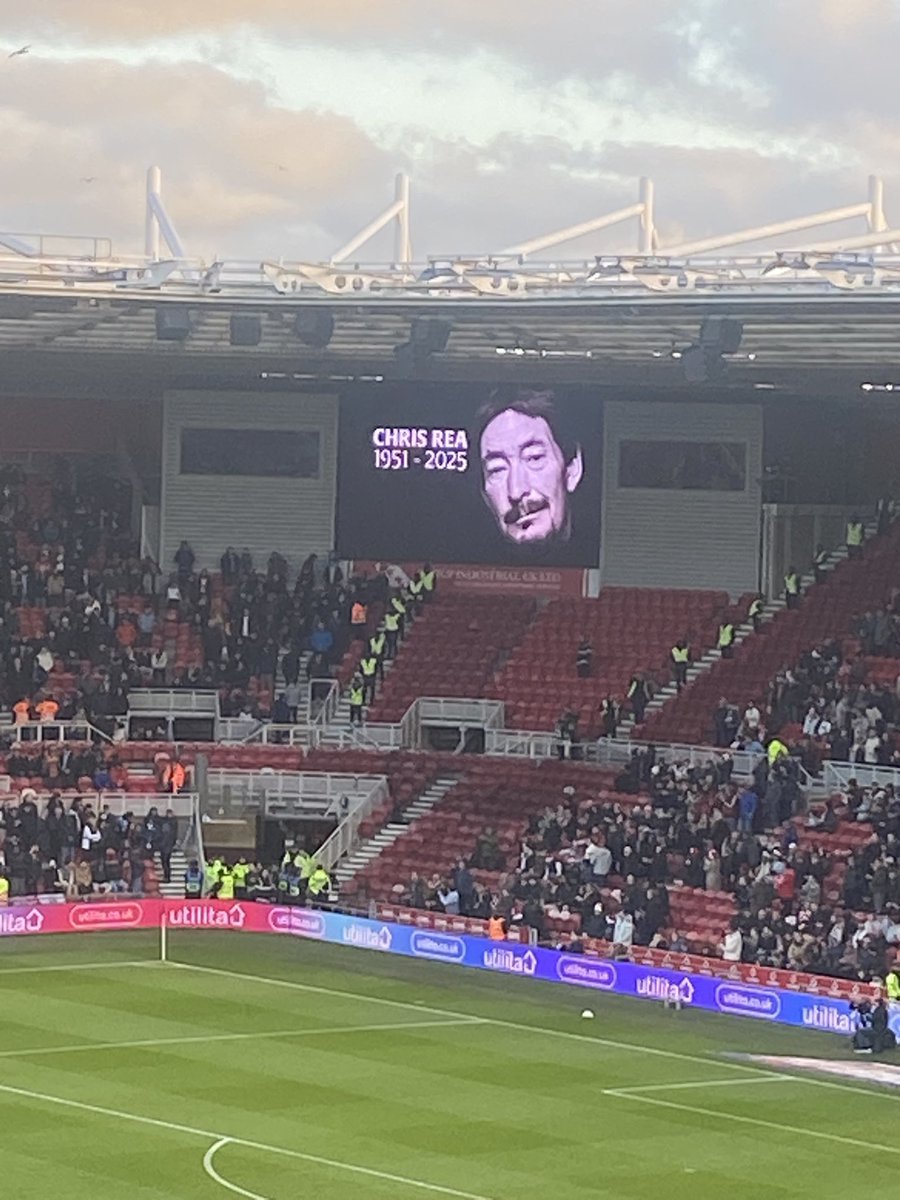boro74's tweet image. #RIPChrisRea