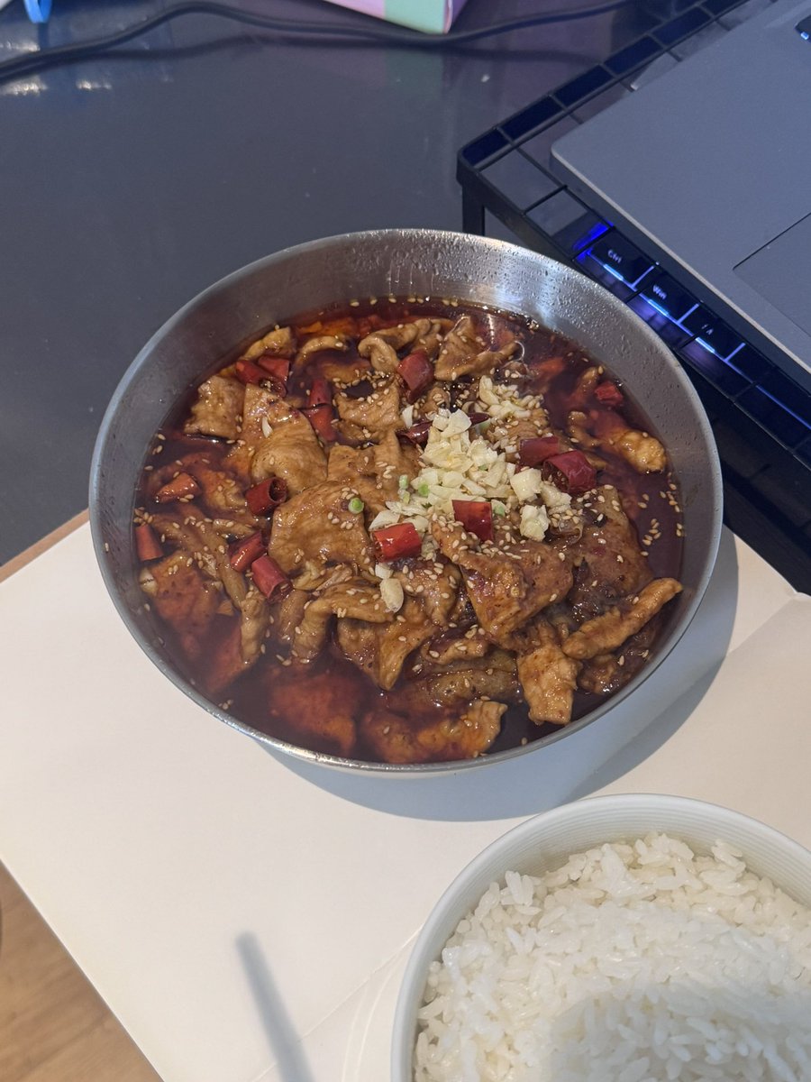 岛流 tweet media