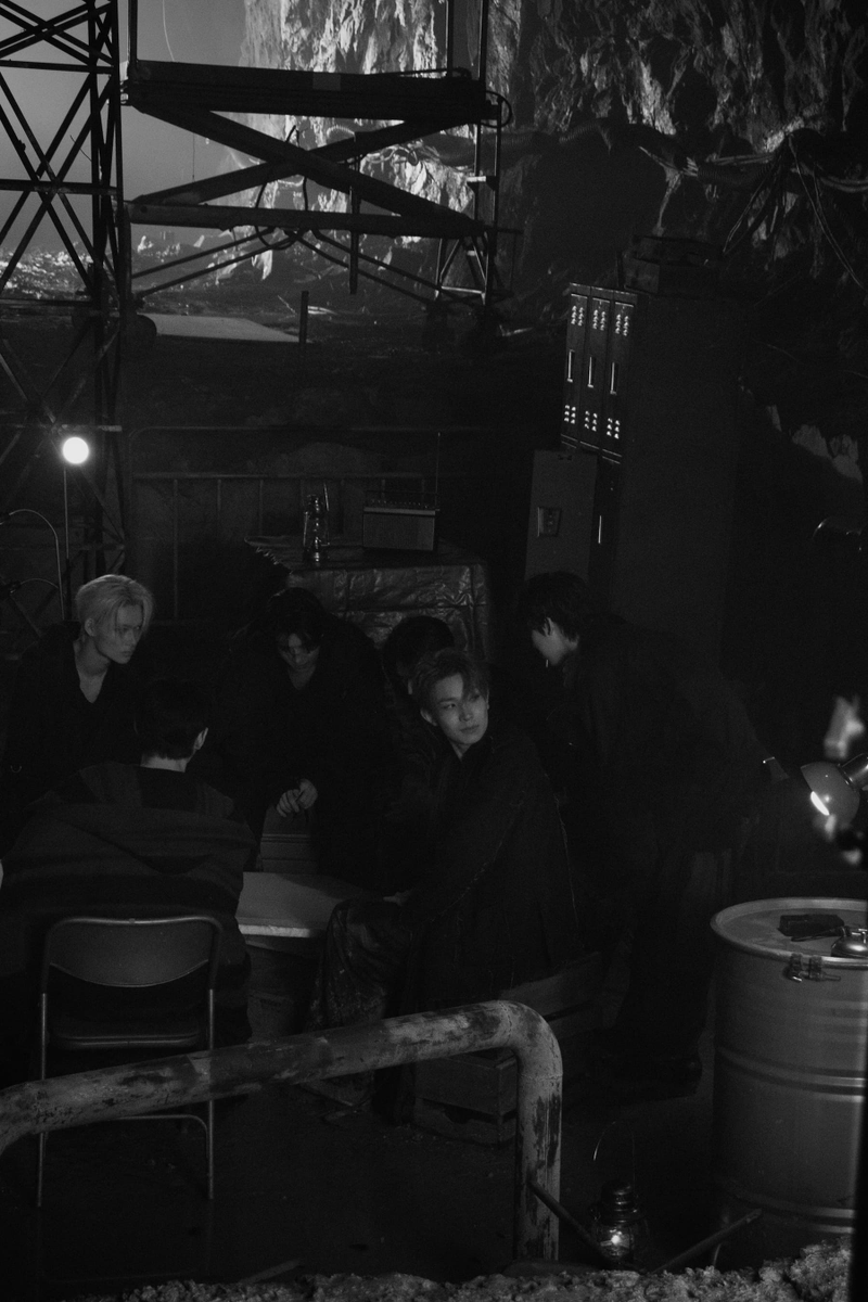 heeseungcokr's tweet photo. OMG THIS HEESEUNG??????? https://t.co/8Hyr3z4jCa