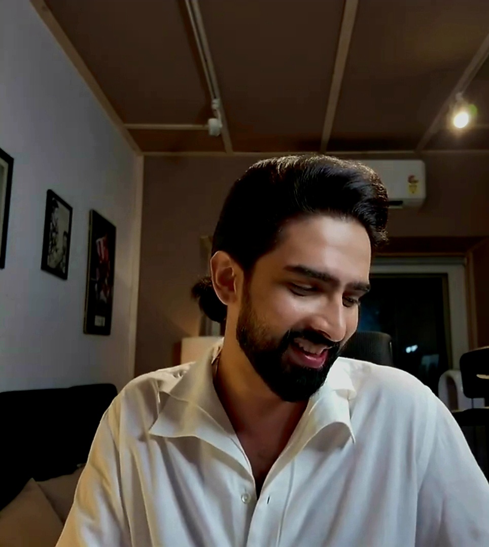 If "CHAAND KA TUKDA" had a face 🤍🦢🧚‍♂️