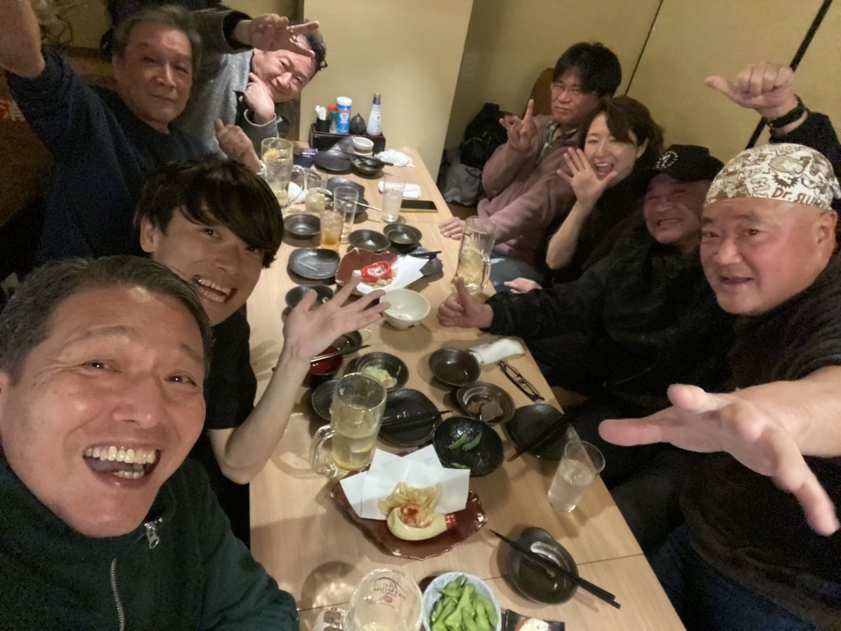 今年ラス前の忘年会、一体誰がいるのか‼️一年ありがとうございました😊