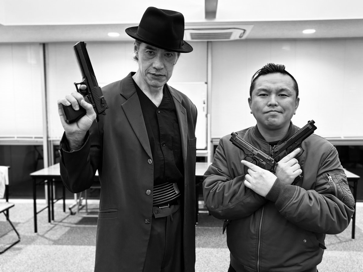 masaru_matsuda's tweet photo. Deeちゃんと、#バンニャライブ の通しリハ！#DeeLee との掛け合いは面白いリズムで芝居が出来る！28日は最高に楽しんでもらいます！まだ若干お席ご用意出来ますので、年末一緒に過ごしましょう！ライブ後は、そのまま会場で皆さんと忘年会だ！

ご予約はコチラ
https://t.co/nA8iIXO9Gb
#松田優 #俳優 https://t.co/yE7EaC7e2D