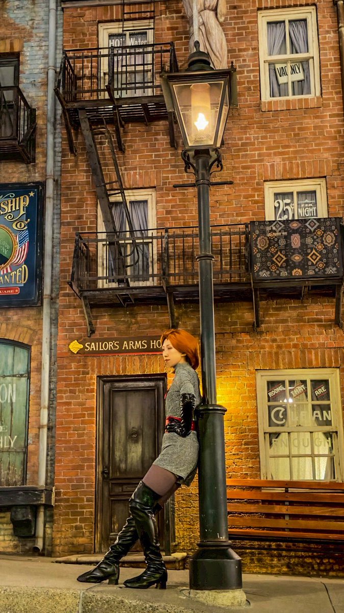 【Dハロ仮装】 
インクレディブル・ファミリー

"
𝙚𝙡𝙖𝙨𝙩𝙞𝙜𝙞𝙧𝙡 👢

photo らーゆさん

#Dハロ仮装2025