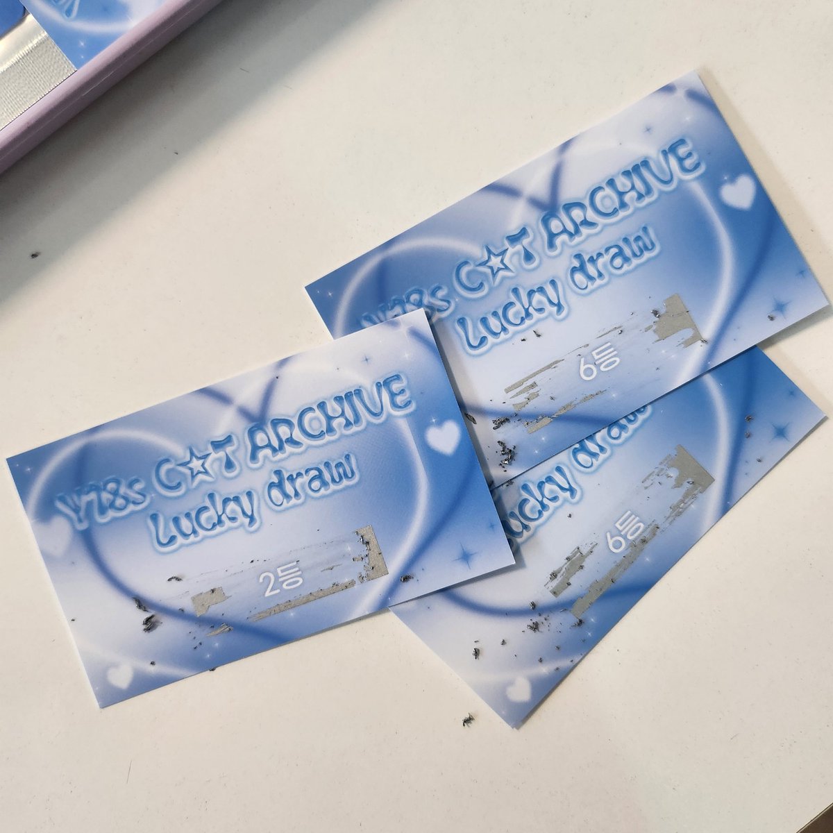 ヽ￣￣＼ ∠ レ. | ⌒ヽ ＼＿＿ノ丶 .) .(_と＿_ノ⊂ニノ