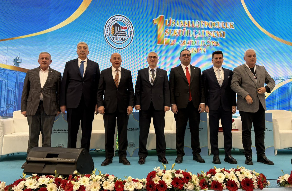 UHKonseyi's tweet photo. Başkanımız Sn Yaşar Serpi TÜLDEF tarafından düzenlenen 1. Lisanslı Depoculuk Sektör Çalıştayı’na katılarak ‘Lisanslı Depoculuğun Üretici Açısından Önemi ve Yapılması Gerekenler’ konulu sunum gerçekleştirdiler.
Toplantıya emek ve katkı veren herkese teşekkür ederiz.
@yserpi https://t.co/pgIZBUQGyS