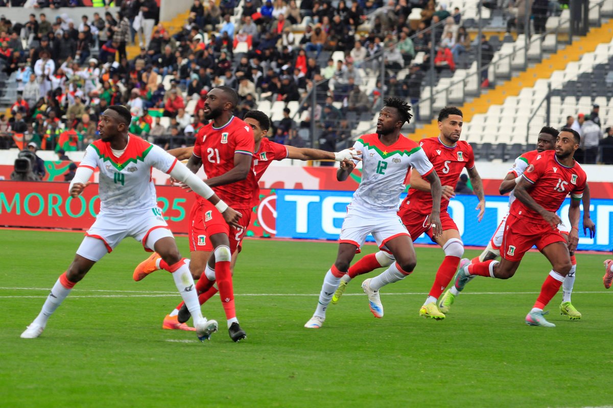 bayer04_es's tweet image. Ben Seghir ✅
Maza ✅
Tapsoba ✅
Kofane ✅

Primera jornada en la #AFCON2025 👌

🔗 bayer04.de/es-es/news/bay…

#SomosBayer04 🖤❤️