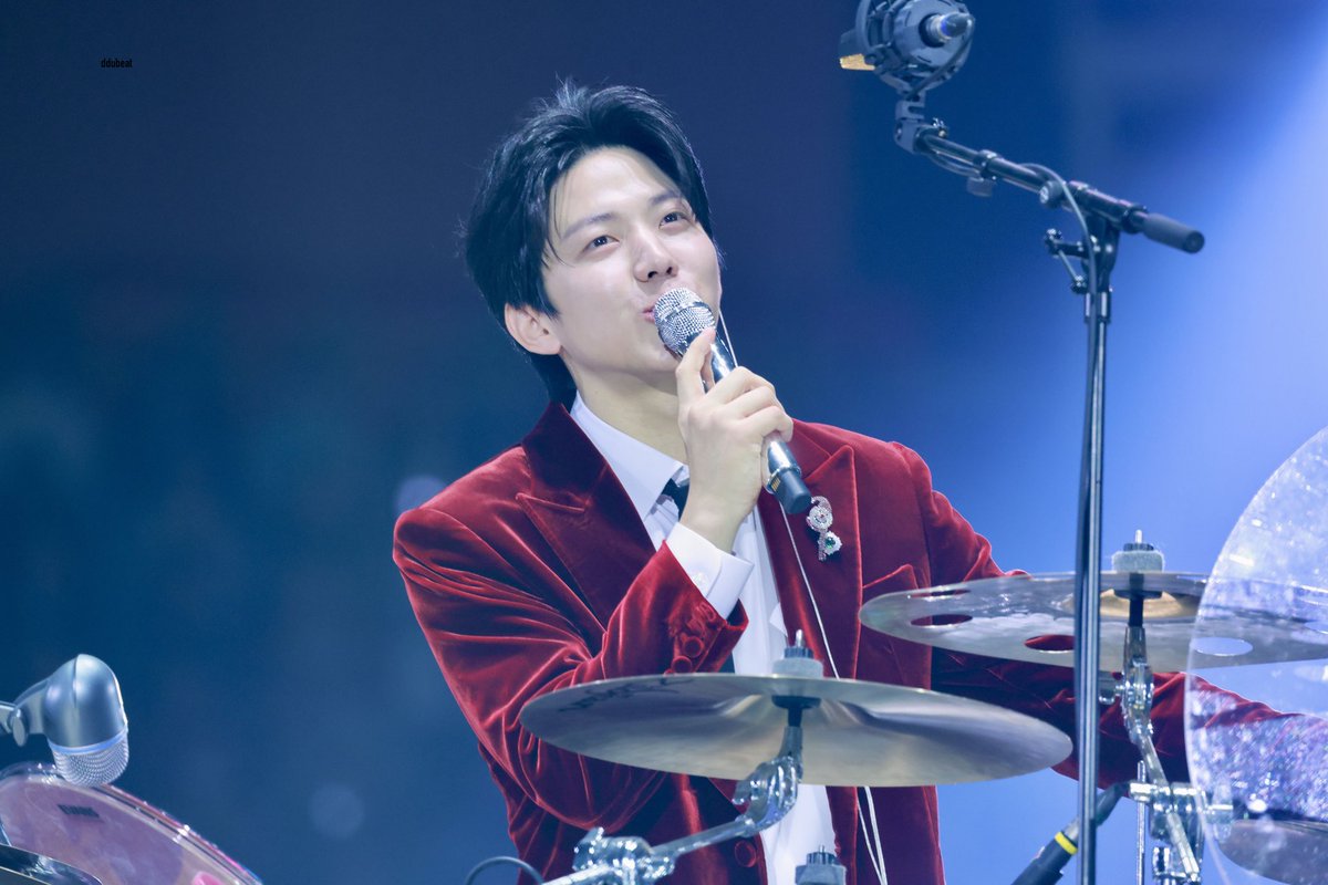 d_dubeat's tweet image. 251221 #도운

#DAY6 #데이식스 #DOWOON