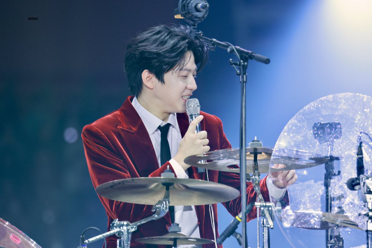 d_dubeat's tweet image. 251221 #도운

#DAY6 #데이식스 #DOWOON