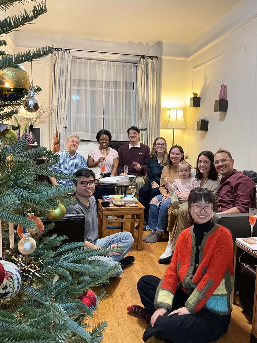 TheZappaLab's tweet photo. 🎄🎉🎇Happy Holidays and Merry Christmas from the Zappa Lab (We had a full house!) and @LamontEarth Ocean and Climate Physics Division. 2025 was a fruitful year of research and community building. We look forward to another exciting year of ocean exploration and discovery🌊🚢 See you in 2026💫

#HappyHolidays #LDEO #OASIStheZappaLab #TheZappaLab #ColumbiaUniversity

@LamontEarth
@columbiaclimate
@Columbia