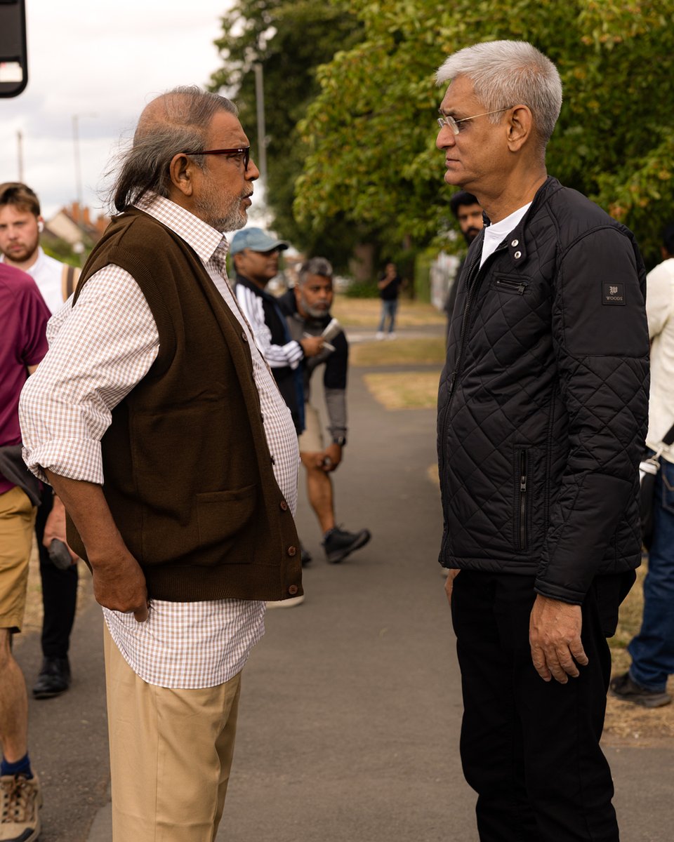 AdvARC_official's tweet image. London Dairies...

#Projapati2 #P2 #LondonDairies #borodinerchutite