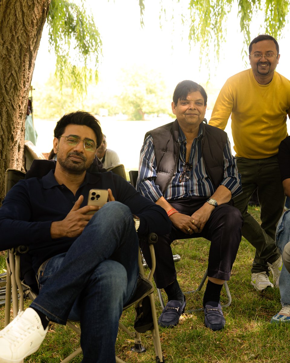 AdvARC_official's tweet image. London Dairies...

#Projapati2 #P2 #LondonDairies #borodinerchutite