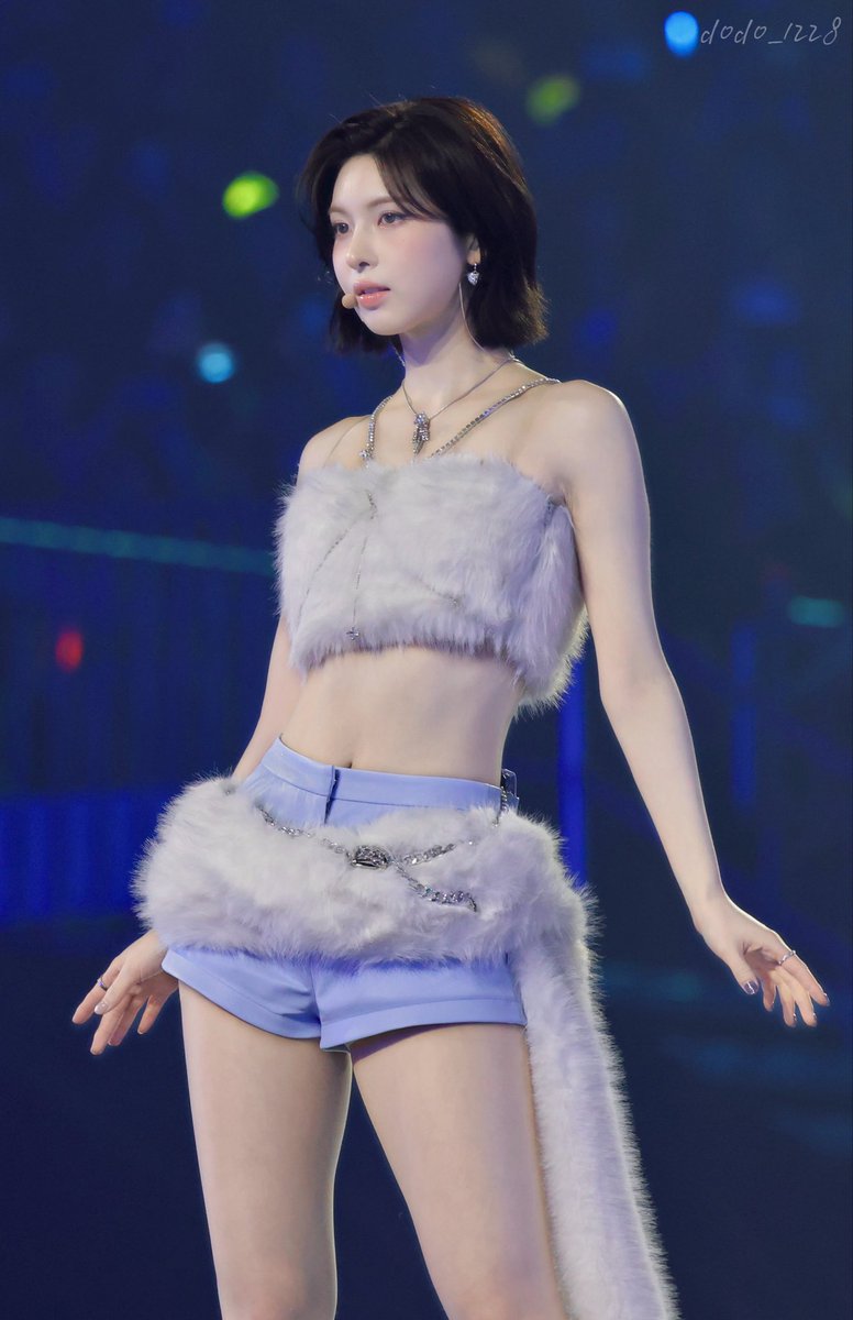 251225 SBS

๑ᦲ 𖥦 ᦲ๑

#배이 #BAE 
#배블왔솔
#NMIXX #엔믹스