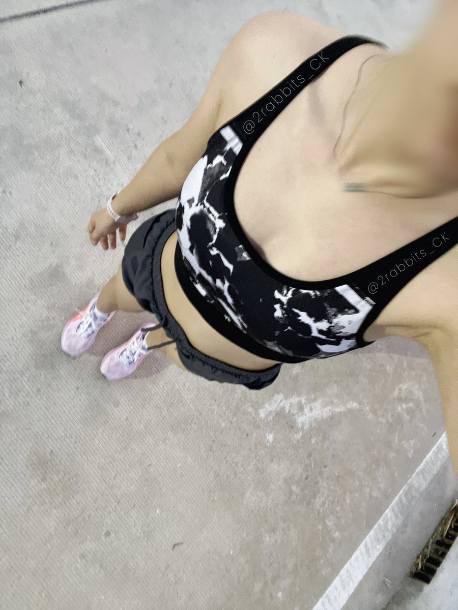 2rabbits_CK's tweet image. ลองซ้อมวิ่งด้วยกันสักรอบไหม

เผื่อจะได้ซ้อมทำอย่างอื่นกะเราด้วย 😁😁

#คู่แท้ #เดี่ยว #เลส #ไบ #ชลบุรี