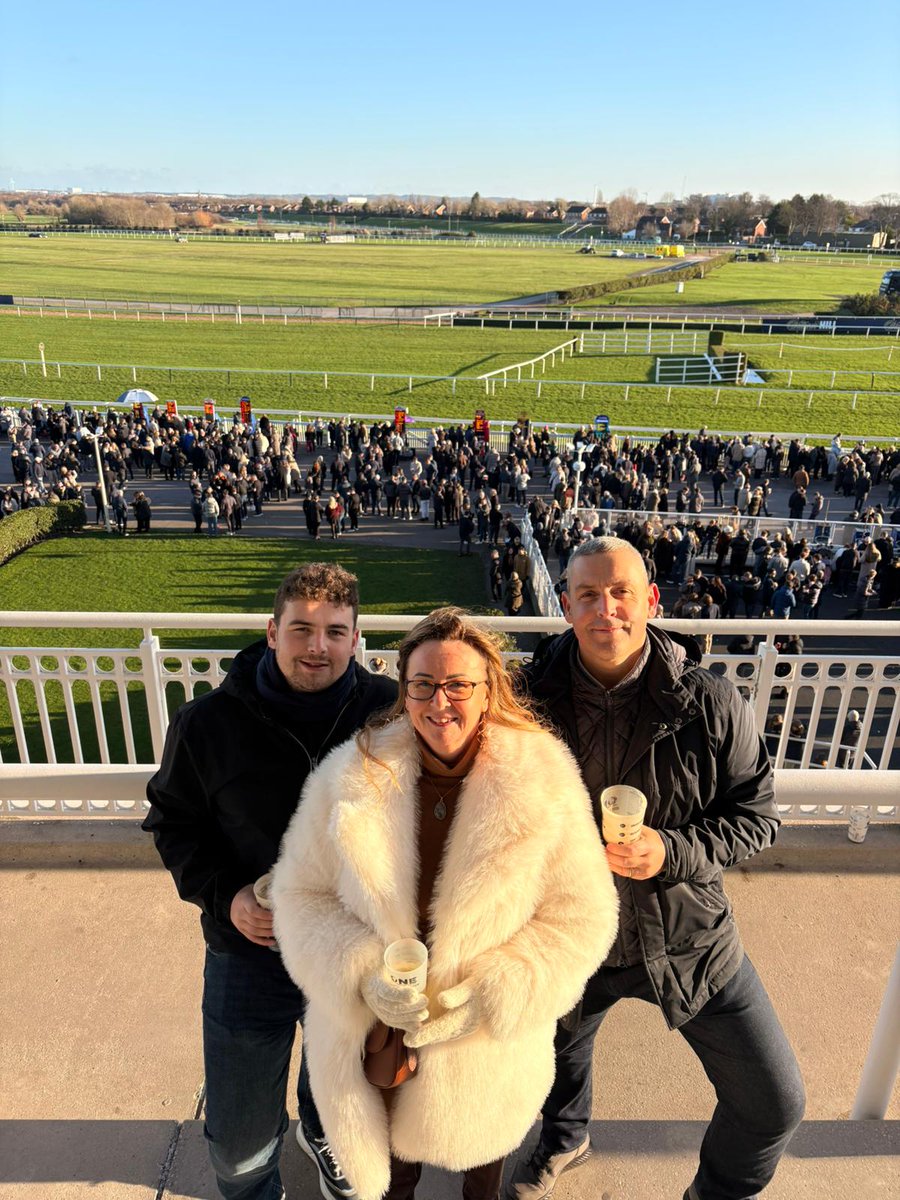 Boxing Day Shenanigans 🏇🍻