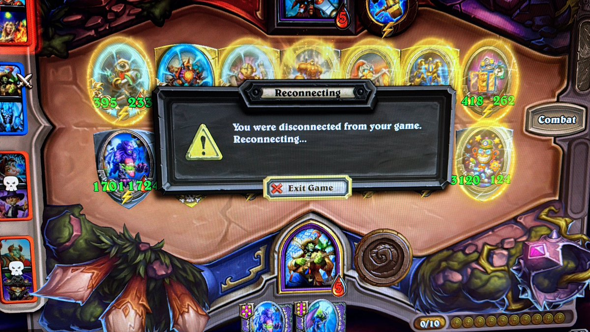 gunavara's tweet photo. @PlayHearthstone can you fix the game please? Every single time this. https://t.co/O2P7NY0vGA