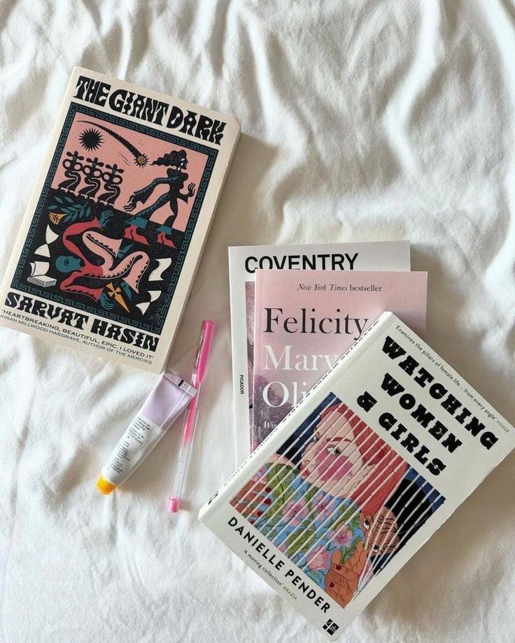 pradavante's tweet image. weekends are for reading 🤍