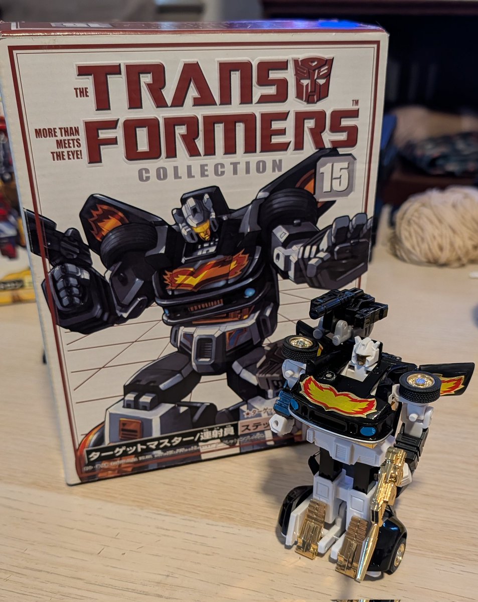 SiegeMaximo's tweet image. Never thought I'd have a Stepper #Transformers