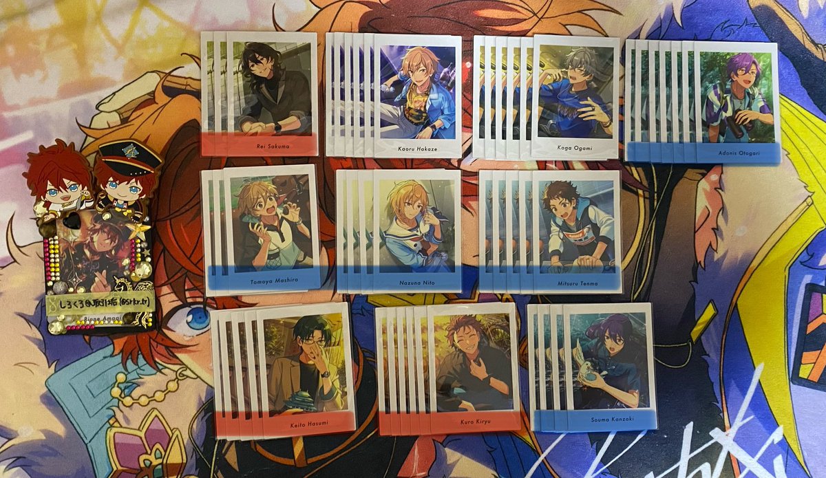 しろくろ tweet media