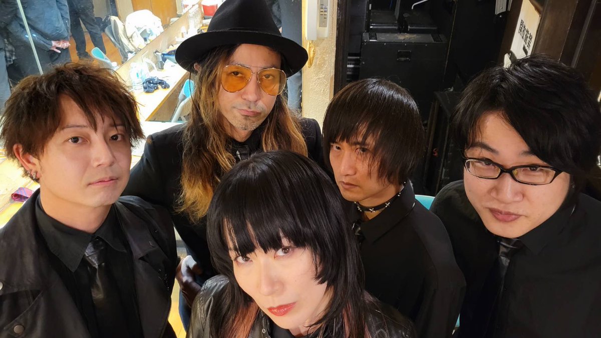 MUSIQUA123's tweet photo. MUSIQUA 2days ONEMAN LIVE 2025 ｢ROCKDOM｣

ご来場いただいた皆さん
本当に本当にありがとうございました！！
1日目のROCK SIDE
２日目のFREEDOM SIDE
どちらも全力でMUSIQUAでした。
全部全部。
でもそれは、みんなが居てくれたから
メンバーのみんなや支えてくれたみんなが居てくれたから
だから全力でMUSIQUAを鳴らせました。
本当に、心からありがとう。

音楽の魔法が、みんなを抱きしめていますように。
本当にありがとうございました！！
