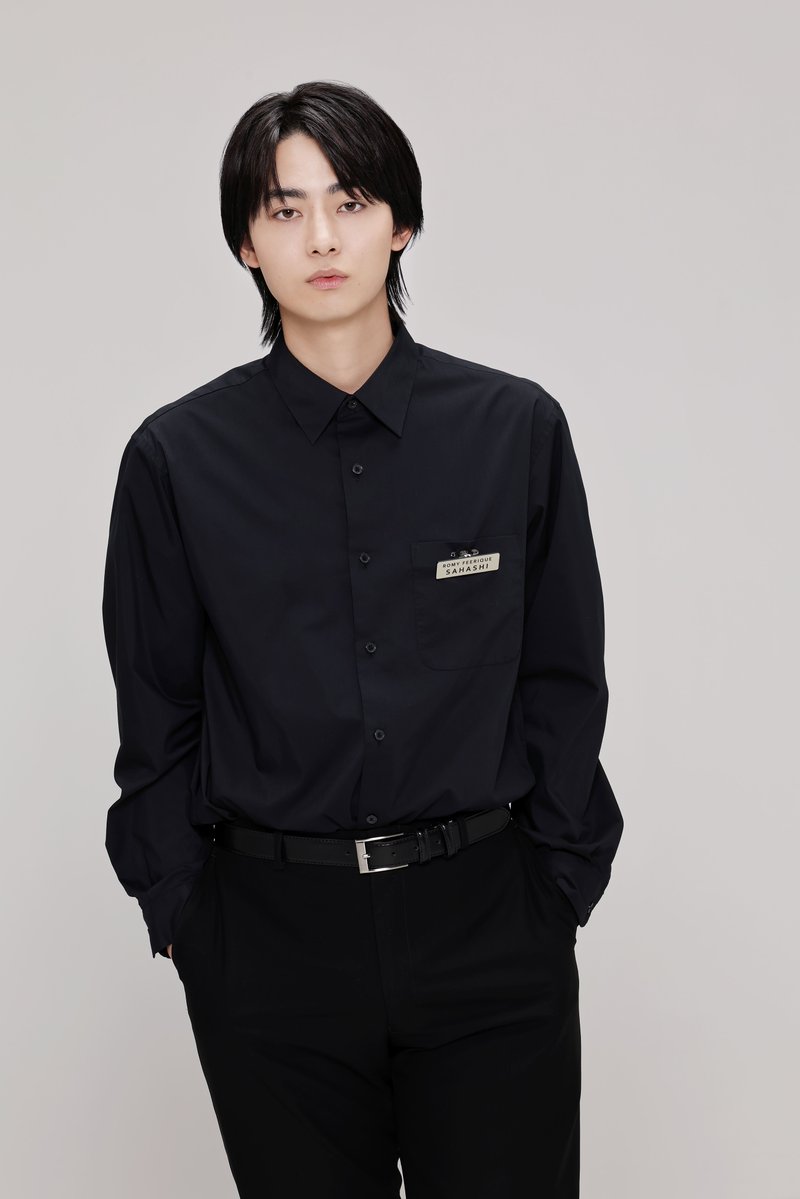 coslover_drama's tweet photo. ✍︎ ꙳⋆・　𝐂𝐎𝐌𝐌𝐄𝐍𝐓　・⋆꙳

✦　豊田裕大／佐橋斗真

佐橋の棗だけにみせる感情にも
注目して頂けると嬉しいです。

／
📺𝟮𝟬𝟮𝟲年𝟭月𝟭𝟱日深夜放送＆配信スタート！
💄𝙁𝙊𝘿第一話独占先行配信中
https://t.co/MtVm15qvcF
＼

#ドラマコスラバ https://t.co/c7YuAAYEFH