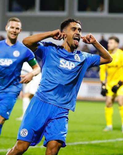 TheCornerFlag tweet media