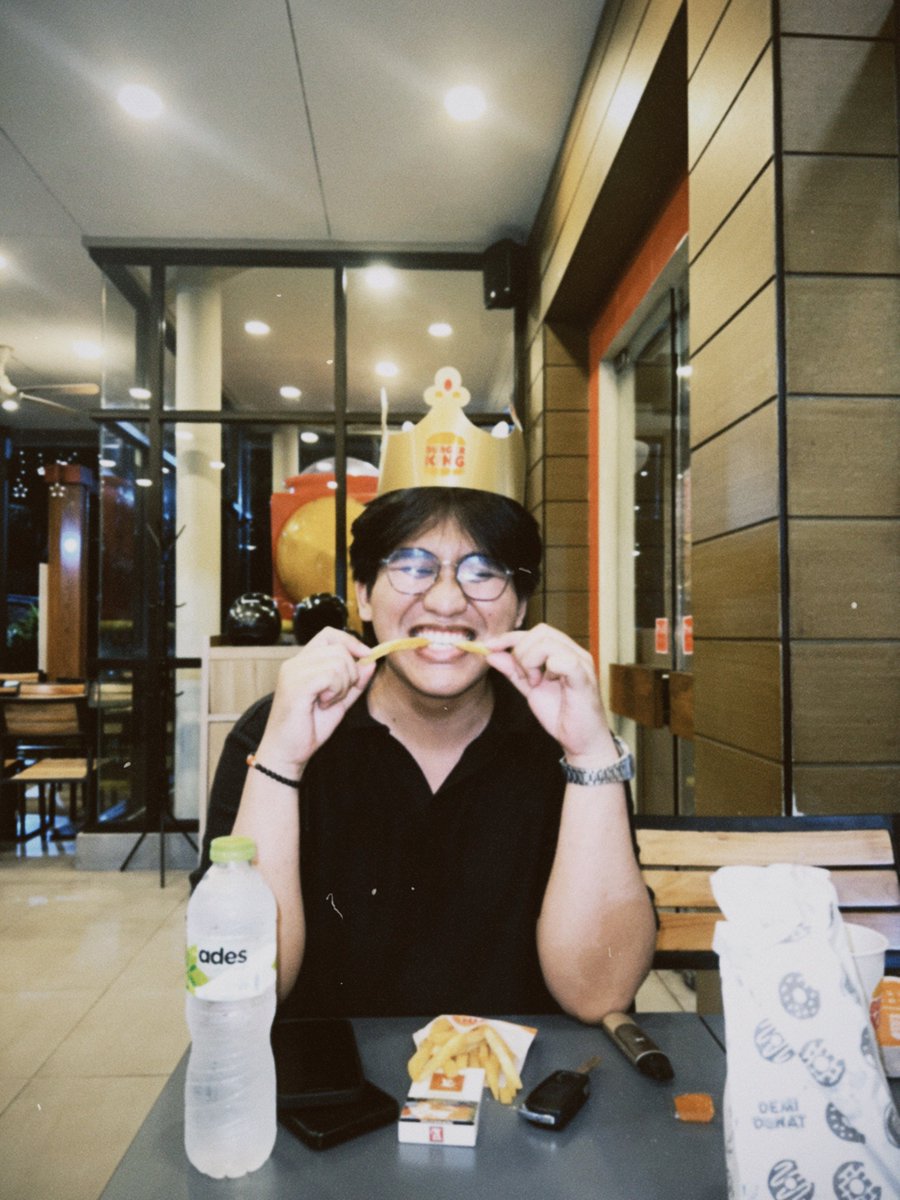 bubblesvsr's tweet image. nyamm