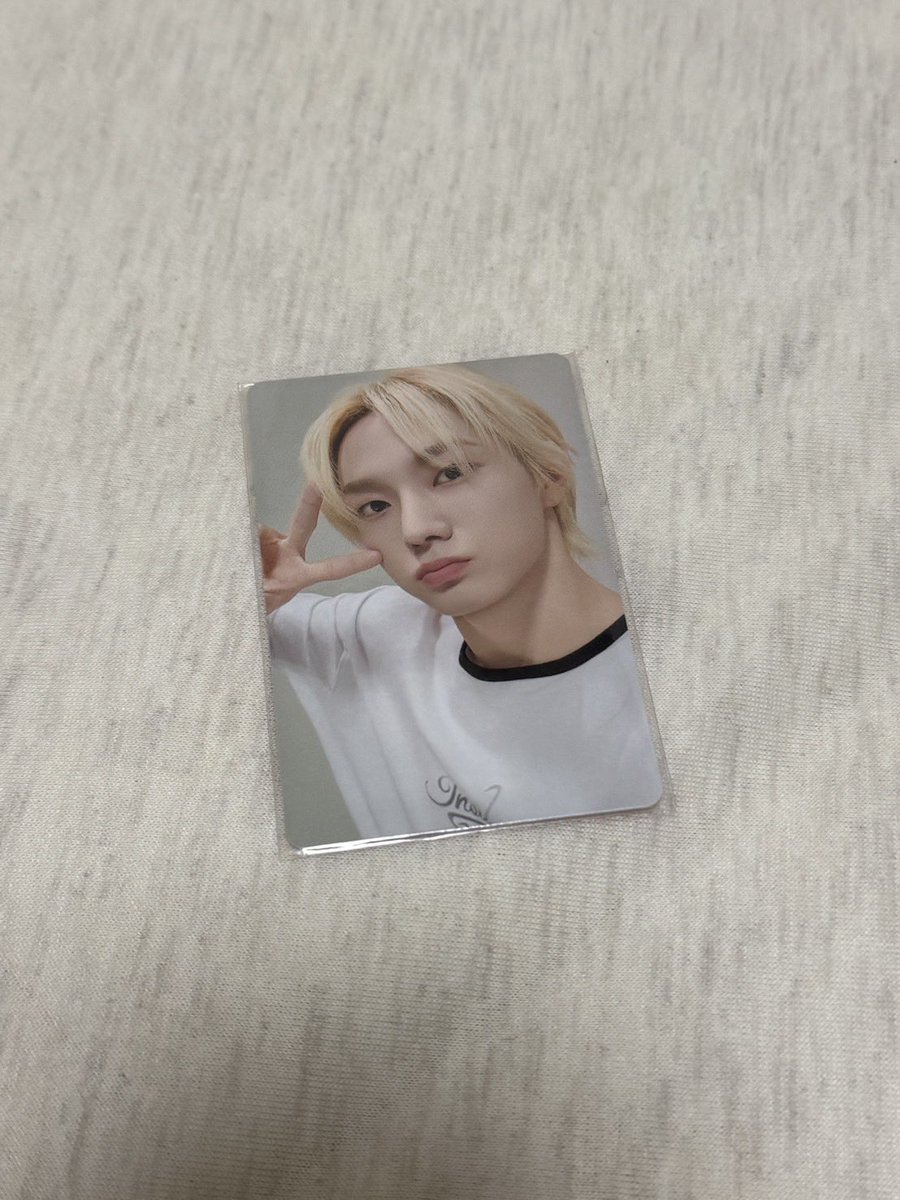 🦊🤍🐷 tweet media