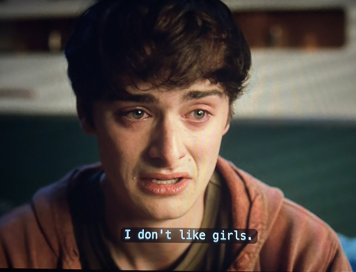 jondelarroz's tweet photo. Five seasons, hundreds of millions of dollars, and this is all Stranger Things will be remembered for. 

Netflix is a joke. https://t.co/H2vWCKb8Bn