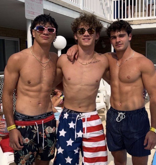 magagodJ's tweet image. MAGAMERICA is Straight White Alpha supremacy.