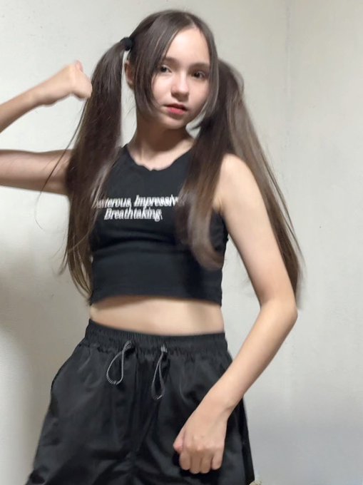 Twitterのコスプレ画像15