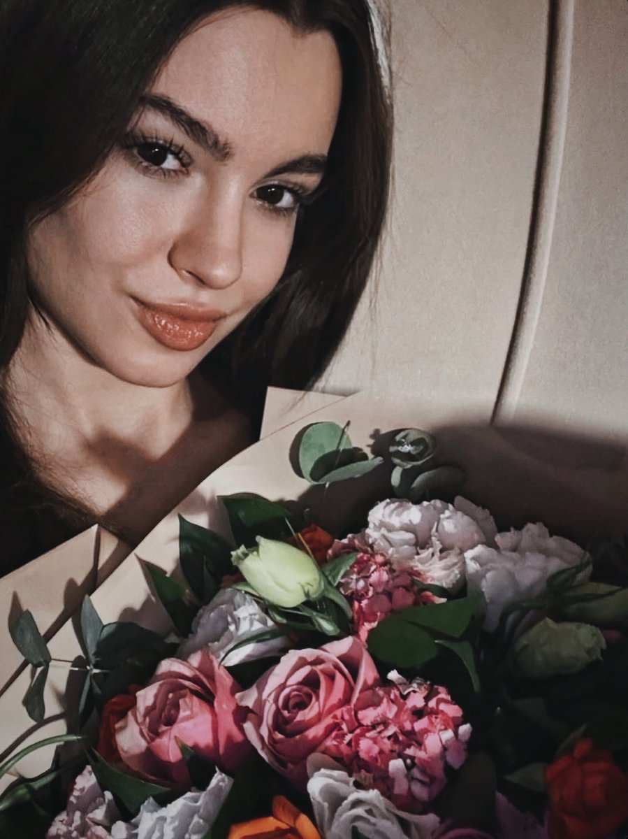 alencea's tweet image. #SuBurcuYazgıCoşkun 
💐🧁