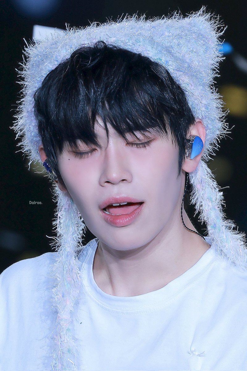 zb1_always_'s tweet image. 251220 HQ

#김태래 #KIMTAERAE #キムテレ
#제로베이스원 #ZEROBASEONE #ZB1fanart