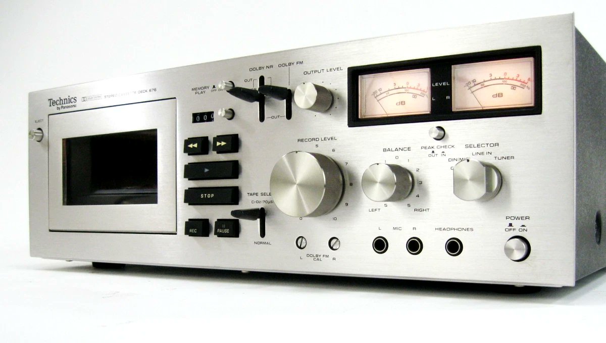 VintageAudioLuv's tweet image. TECHNICS RS-767 VINTAGE CASSETTE DECK

Bid Now ebay.us/1UGtUa

AD