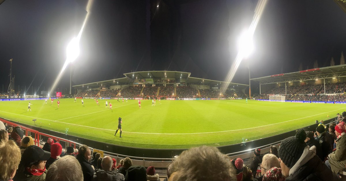 GazOwen_'s tweet image. What a performance! Arthur answered his critics, Kieffer again, being Kieffer, backed up by Windass / Broadhead. The resilience to come back into the game and then go on to win it convincingly was so good to see! 
Bring on Monday 🏴󠁧󠁢󠁷󠁬󠁳󠁿⚽️🔴⚪️