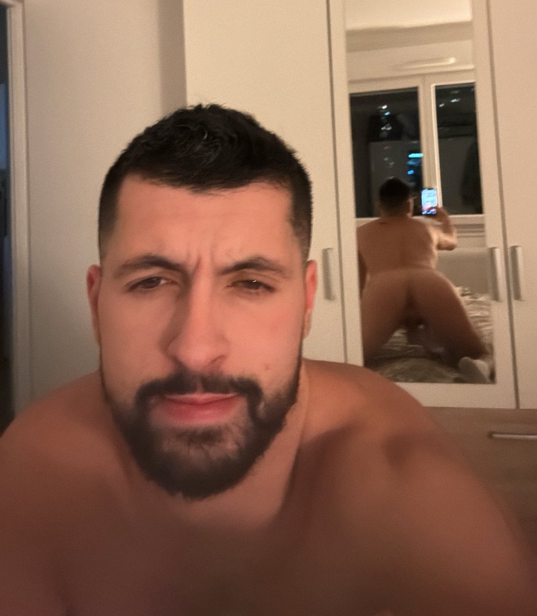 Just a face pic 🍑