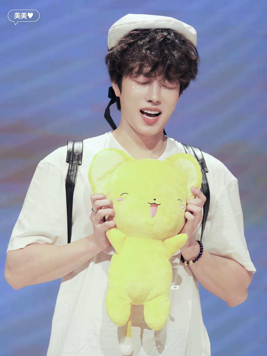 whgirlfriend's tweet image. 251226 #성열 #이성열

✺⋆* (⸝⸝⸝´▽`⸝⸝⸝)⋆*✺