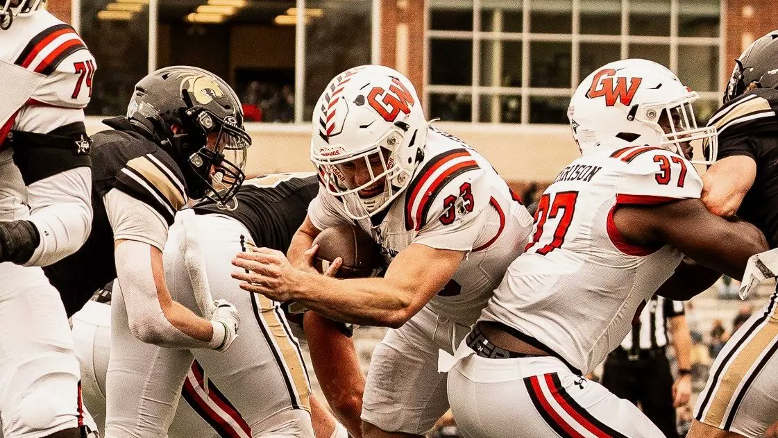 CamMellor's tweet image. Most yards after contact, per attempt, OVC-Big South RBs:

Carson Gresock, Gardner-Webb: 5.41
Quintell Quinn, Tennessee Tech: 5.16
Hakeem Watters, Charleston Southern: 4.12
Jared Rhodes, Lindenwood: 4.02
Q'Daryius Jennings, Tennessee Tech: 3.90
Chris Franklin, UT-Martin: 3.80…